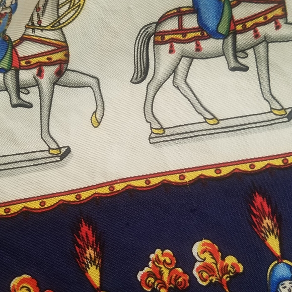 Vintage Hermes Scarf - Picture 15 of 16